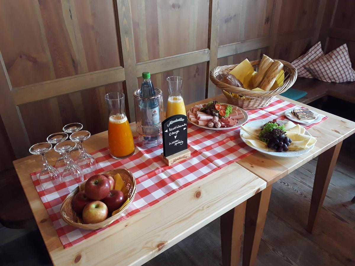 Alte Post Neuses Hotel Prichsenstadt Eksteriør billede